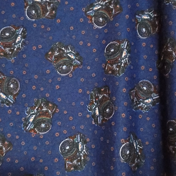 LuLaRoe TC Camera Print Leggings - Picture 2 of 3